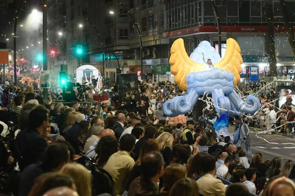 Brotóns elements show nuevas pasacalles cabalgata