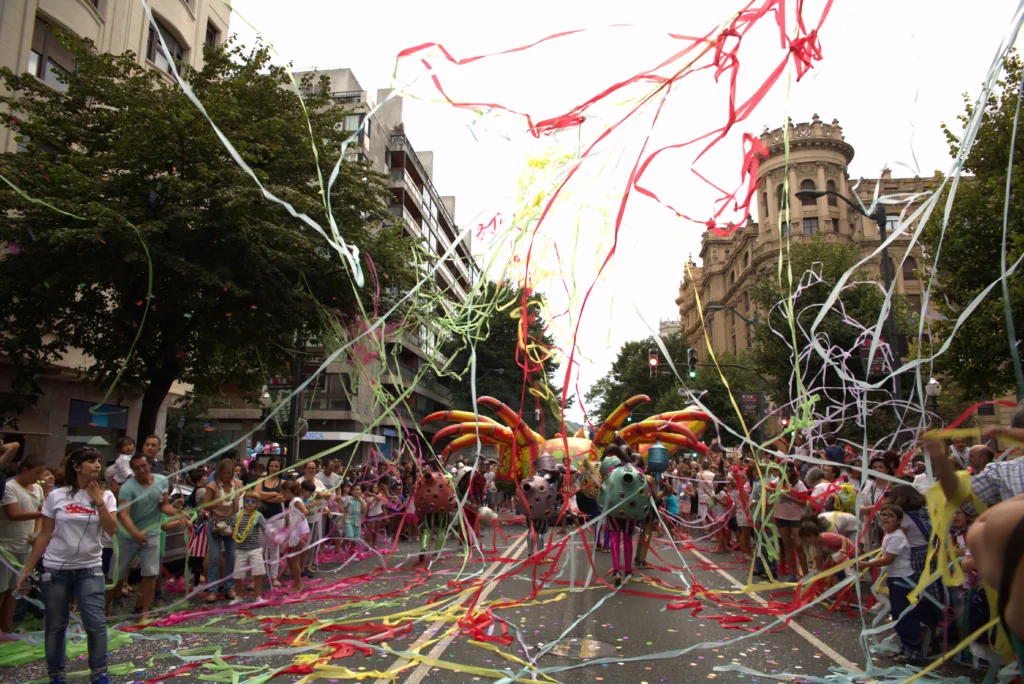 Brotóns cabalgatas bilbao desfile espectáculo disfraces cr2