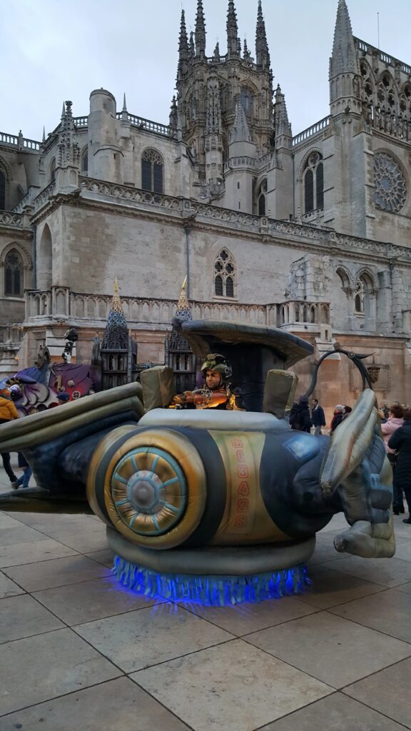 Brotóns cabalgatas burgos espectáculo disfraces carnaval