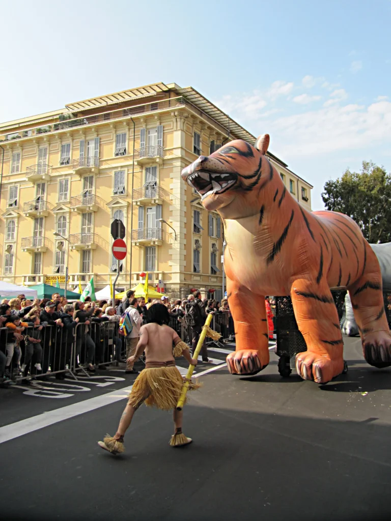 Brotóns cabalgatas san remo carnaval italia disfraces espectáculo
