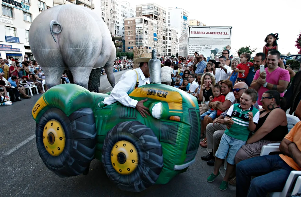 Brotóns la granja tractor la corte disfraz cabalgata