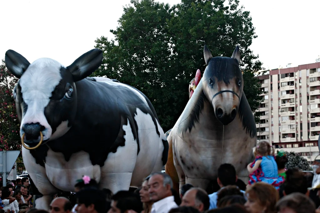 Brotóns la granja vaca caballo disfraz cabalgata