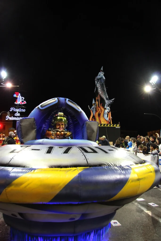 Brotóns murcia fiestas primavera nave espacial hinchable noche