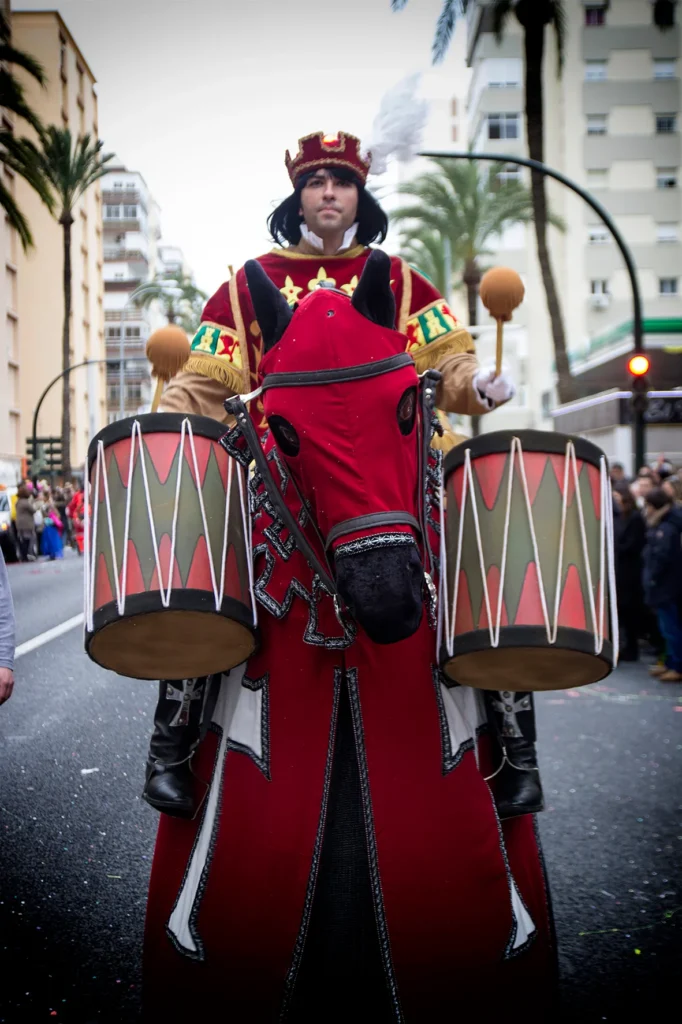 Brotóns caballeros heraldos tambor artista pasacalles