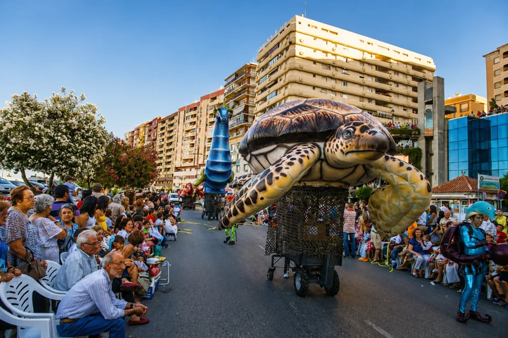 Brotóns Oceanía tortuga caballito mar inflables desfile cabalgata